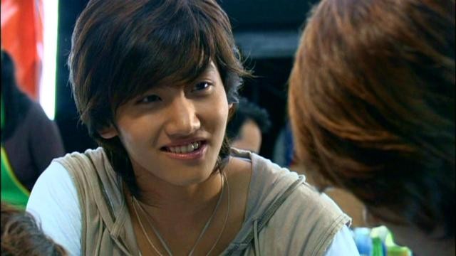 Dating On Earth Fotoğrafı