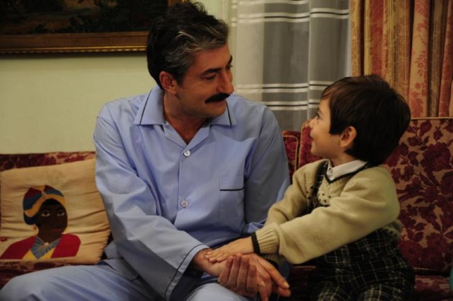 Öyle Bir Geçer Zaman Ki Fotoğrafı