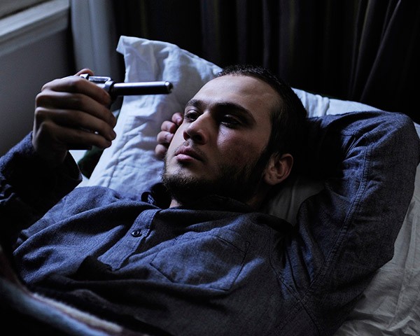 Öyle Bir Geçer Zaman Ki Fotoğrafı