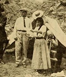 The Millionaire And The Ranch Girl (1910) afişi