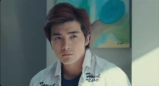 You Deserve To Be Single fotoğrafı