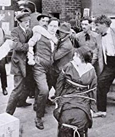 The Secret Well (1915) afişi