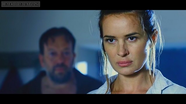 The Holding Fotoğrafı