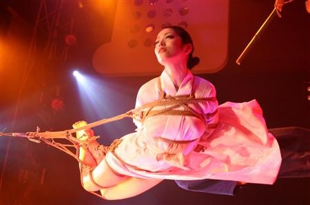 Flower & Snake 3 Fotoğrafı