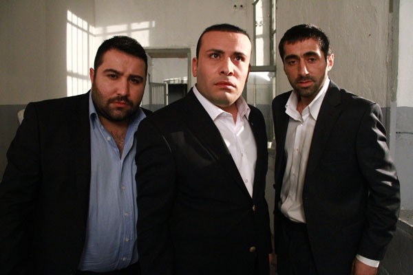 Kolpaçino: Bomba Fotoğrafı