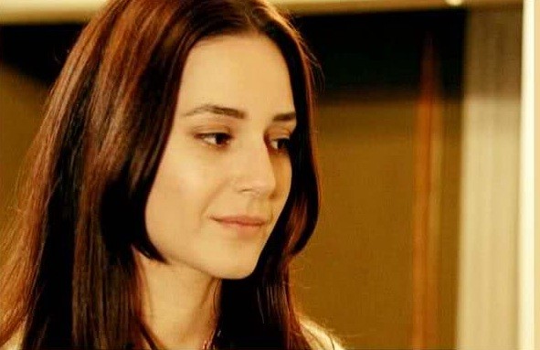 Mazi Kalbimde Yaradır Fotoğrafı