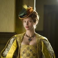 Bakire Kraliçe Fotoğrafı