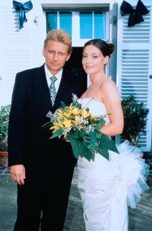 Das Mädchen Aus Der Torte Fotoğrafı