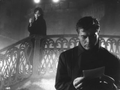 Beyaz Geceler Fotoğrafı