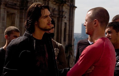 Star Crossed fotoğrafı