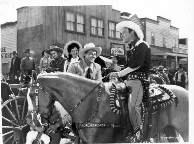 Law Of The Golden West Fotoğrafı