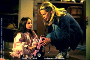 Kutsanmış Çocuk Fotoğrafı