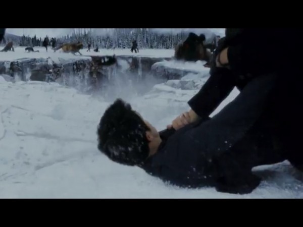 Alacakaranlık Efsanesi: Şafak Vakti Bölüm 2 Fotoğrafı