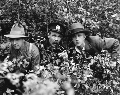 Aatamin Puvussa Ja Vähän Eevankin Fotoğrafı