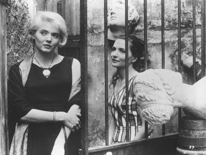 Beşten Yediye Cléo fotoğrafı