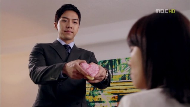 The King 2 Hearts fotoğrafı