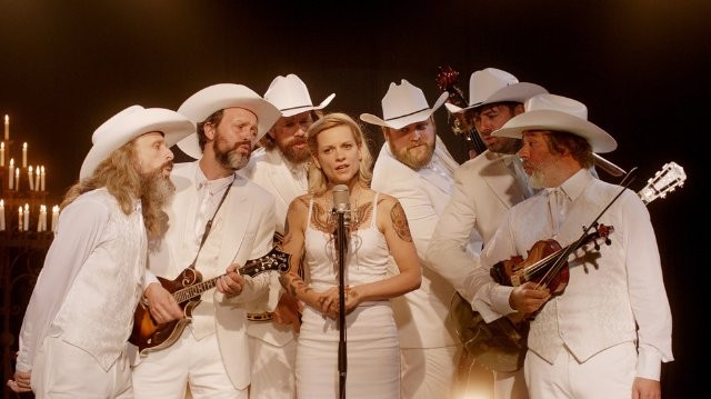 Kırık Çember fotoğrafı