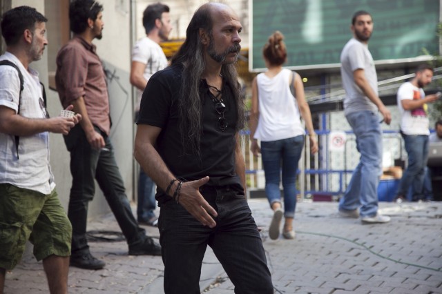 Bu İşte Bir Yalnızlık Var Fotoğrafı