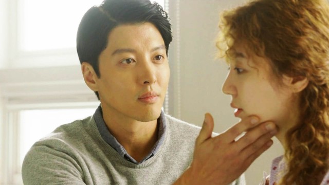 Marry Him If You Dare Fotoğrafı