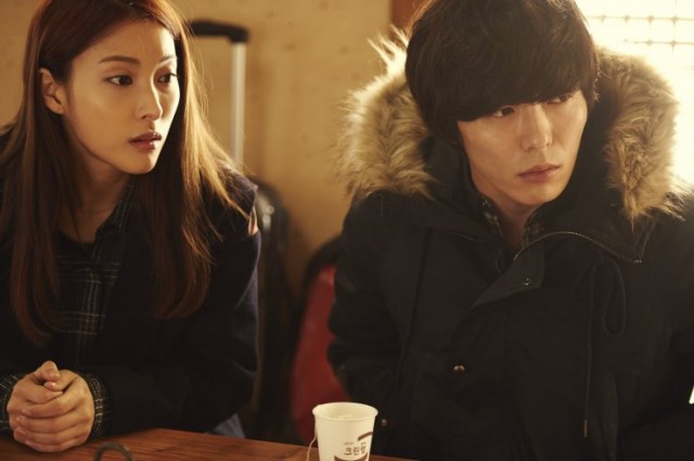 Two Rooms, Two Nights Fotoğrafı