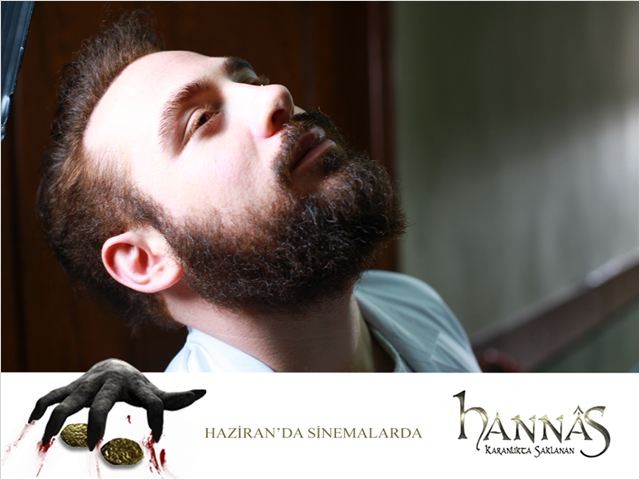 Hannas: Karanlıkta Saklanan Fotoğrafı