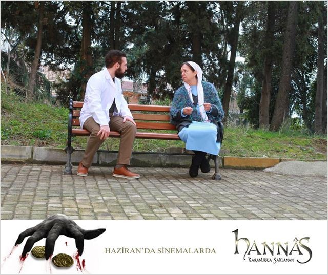 Hannas: Karanlıkta Saklanan Fotoğrafı