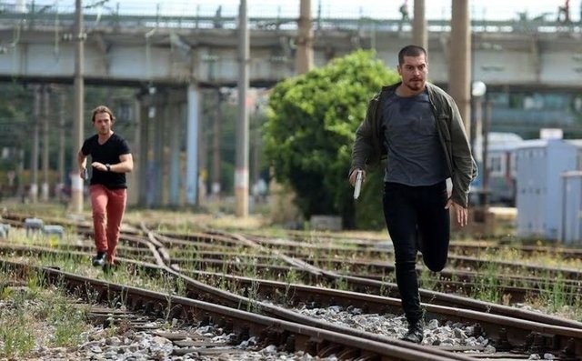 İçerde fotoğrafı