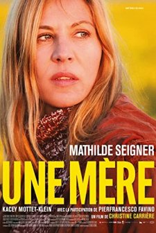 Une mère (2015) afişi