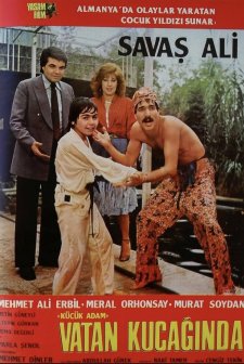 Vatan Kucağında (1982) afişi
