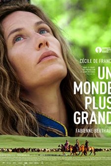 Un monde plus grand (2019) afişi