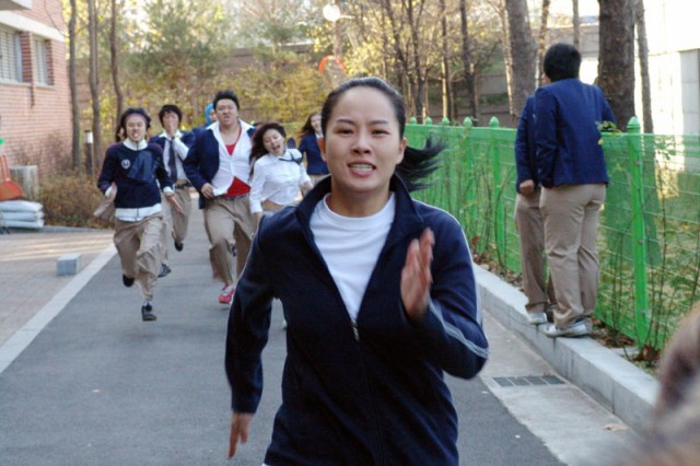 She's On Duty Fotoğrafı