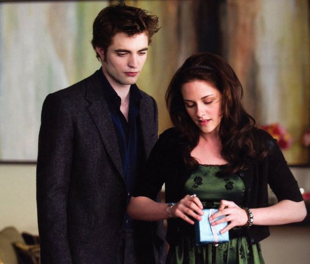 Alacakaranlık Efsanesi: Yeni Ay Fotoğrafı