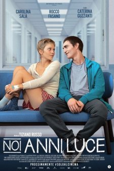 Noi anni luce (2023) afişi