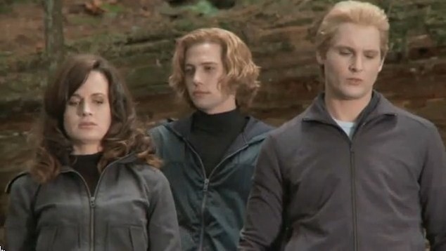 Alacakaranlık Efsanesi: Tutulma Fotoğrafı