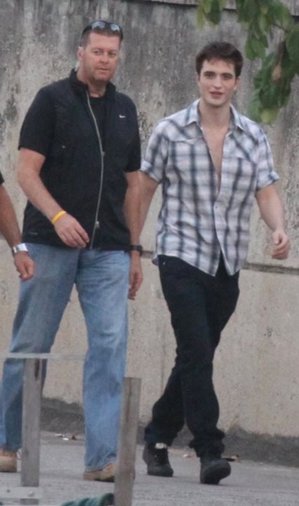 Alacakaranlık Efsanesi: Şafak Vakti Bölüm 1 Fotoğrafı