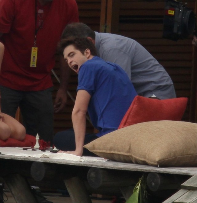 Alacakaranlık Efsanesi: Şafak Vakti Bölüm 1 Fotoğrafı