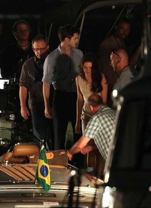 Alacakaranlık Efsanesi: Şafak Vakti Bölüm 1 Fotoğrafı