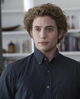 Alacakaranlık Efsanesi: Şafak Vakti Bölüm 1 Fotoğrafı