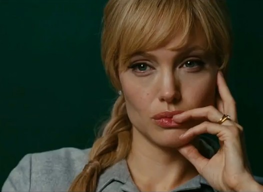 Ajan Salt Fotoğrafı