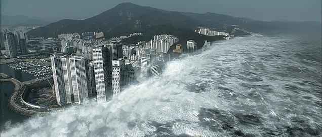 Tsunamiden Kaçış Fotoğrafı