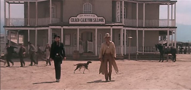 Un Genio, due compari, un pollo Fotoğrafı