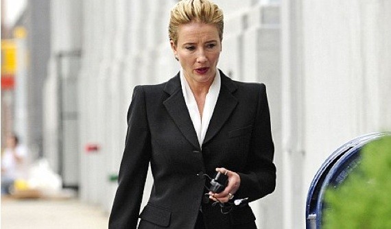 Siyah Giyen Adamlar 3 Fotoğrafı