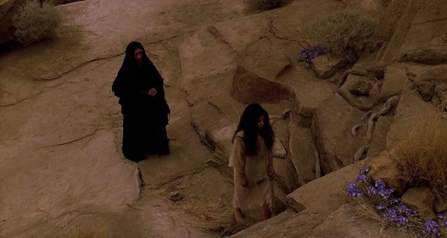 Kedi Kız Fotoğrafı