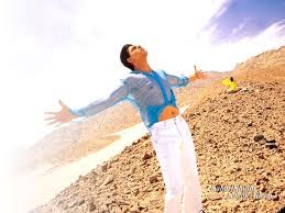 Bazen Sevinç Bazen Hüzün Fotoğrafı