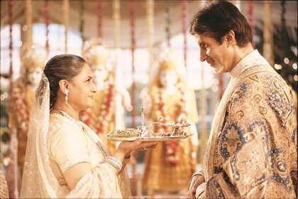 Bazen Sevinç Bazen Hüzün Fotoğrafı