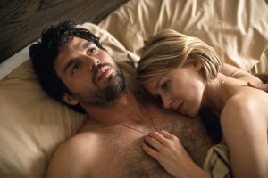 Aşk Artık Burada Oturmuyor fotoğrafı