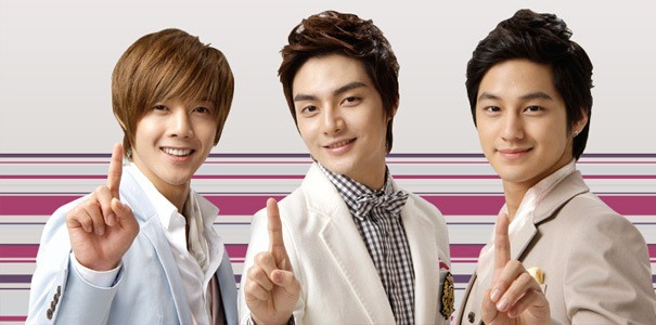 Erkekler Çiçeklerden Önce Gelir Fotoğrafı