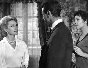 Love and the Frenchwoman Fotoğrafı