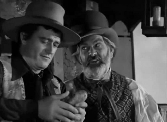 Dark Command Fotoğrafı