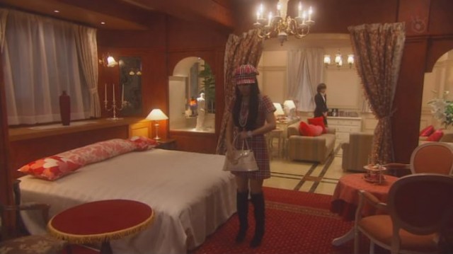 Zengin Bayan Ve Fakir Taro Fotoğrafı